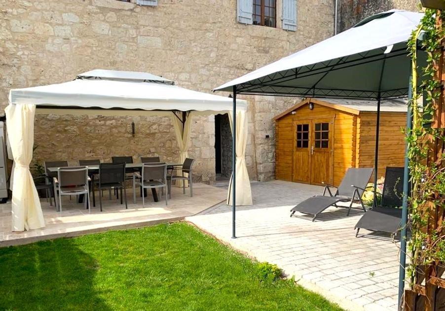 Le Fort D'Issigeac Chambres D'Hotes المظهر الخارجي الصورة